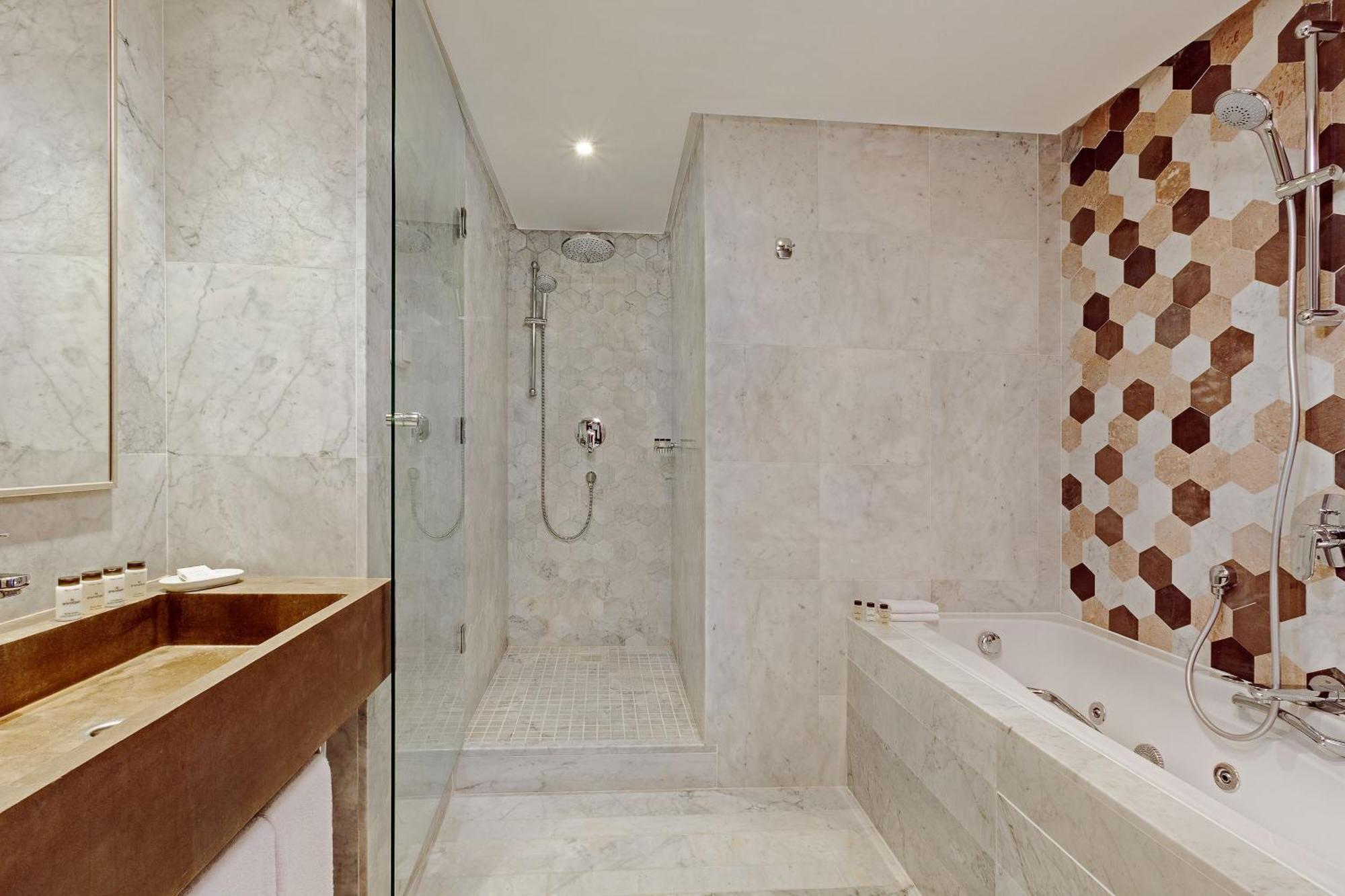 Sheraton Tunis Hotel Экстерьер фото