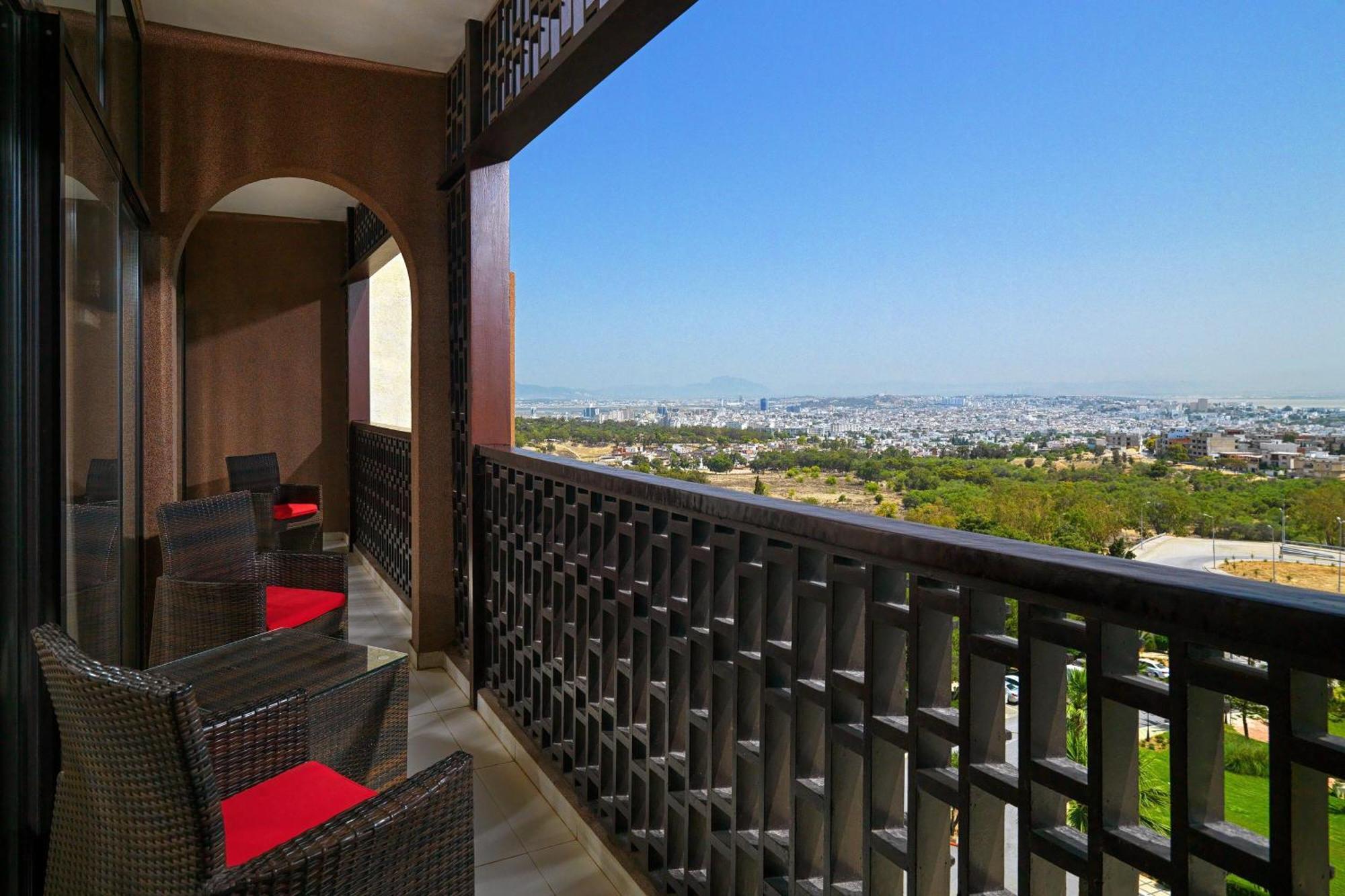 Sheraton Tunis Hotel Экстерьер фото